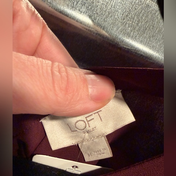 Loft blouse woman’s size medium - Picture 3 of 5